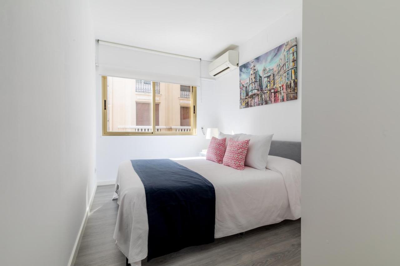 Apartamento Junto A Gran Via Madrid Exterior foto
